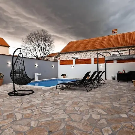 Villa Holiday House La Felicita Gornji Zemunik