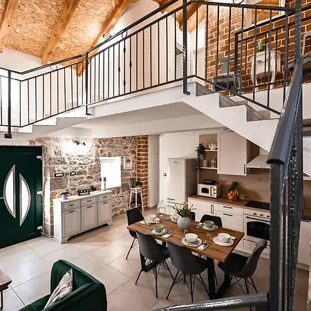 Holiday House La Felicita * Gornji Zemunik